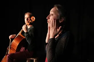 conteuse et violoncelliste