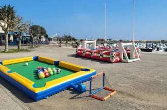 Baby-Foot et billard géants_Saint-Denis-d'Oléron