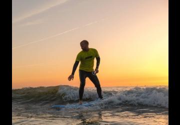 Surf coucher de soleil